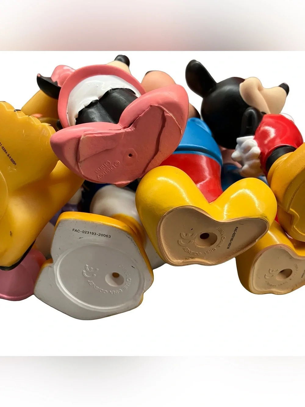 VTG 1980's Mickey Daisy Minnie & Friends Rubber Bath Tub Toys Lot Pluto Donald